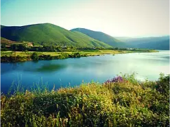 Liqeni_i_Fierzës